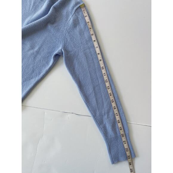 J Crew Cashmere Sweater Women L Light Blue Crew Neck Preppy Lightweight Classic - Picture 9 of 10